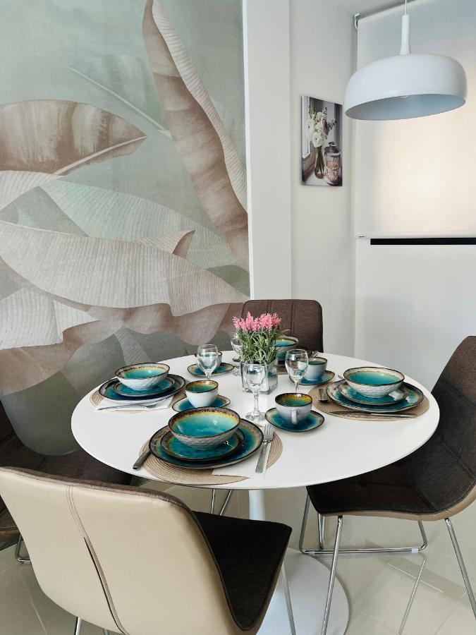 New 2022 Casanovas-Apartment Torrevieja Center Eksteriør bilde